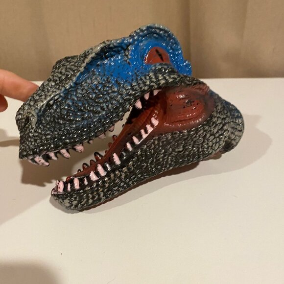 T-Rex Hand Puppet Dinosaur Toy 8"โ Realistic Movable Jaw - Picture 1 of 5